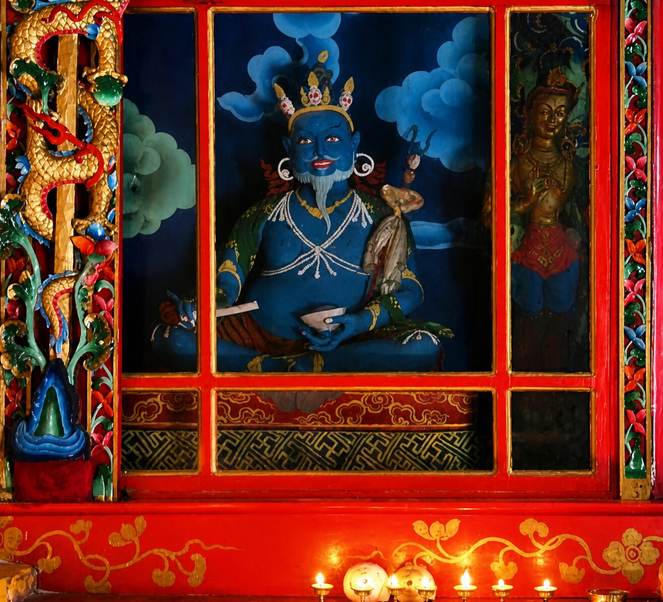 Ancient idol of Gyalwa Lhatsun Chenpo preserved at Sangchen Thongdrol Ling (Ging Gompa)